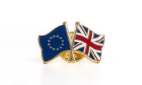 Double Flag Pin EU-Great Britain