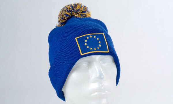 Wool Cap Europe with Bobble royal blue